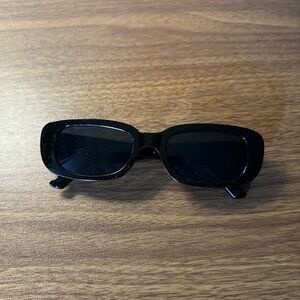 Vintage Unique Retro Style Black Rectangle Sunglasses